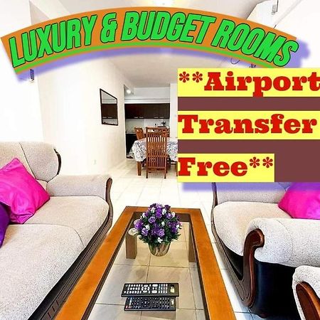 Qiqi Airport Villa คาตุนายากา ภายนอก รูปภาพ
